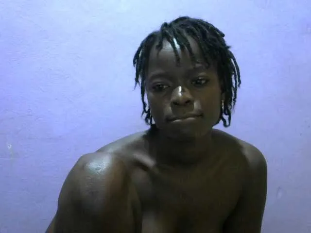 elysiastorm – webcam model profile photo Image 7