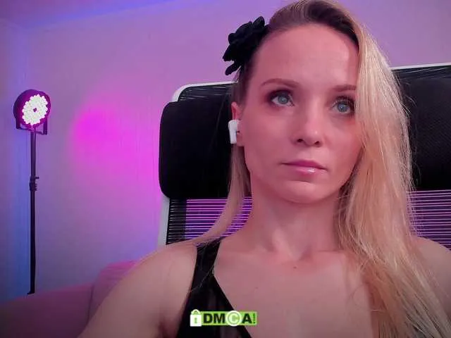JessieBlonde – webcam model profile photo Image 12