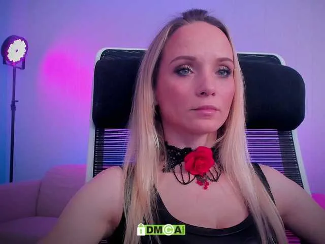 JessieBlonde – webcam model profile photo Image 13