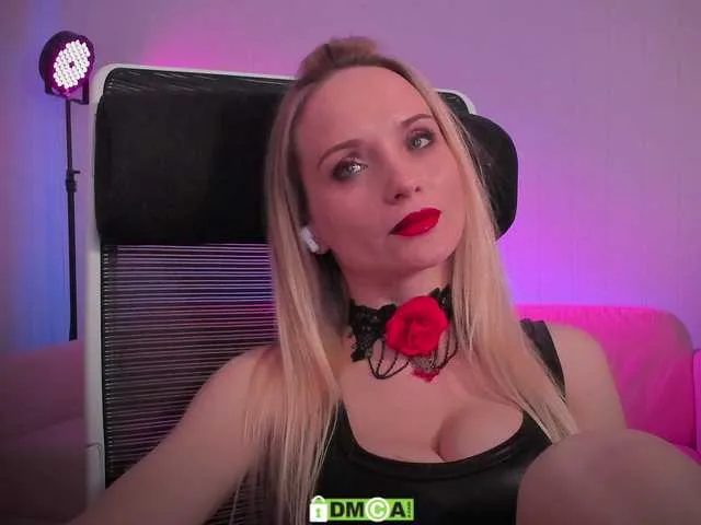 JessieBlonde – webcam model profile photo Image 5