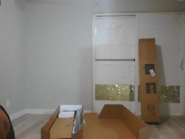 British_EmJess – webcam model profile photo Image 11