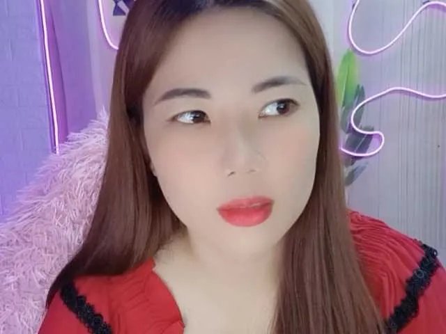 LizzieGreyX – webcam model profile photo Image 13