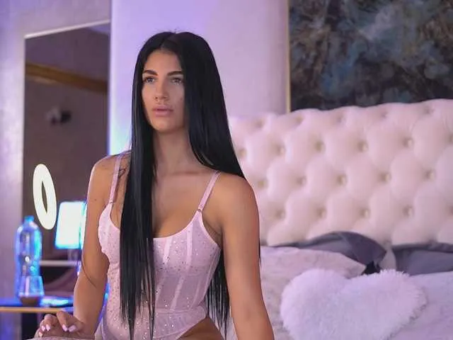 SummerElli – webcam model profile photo Image 10