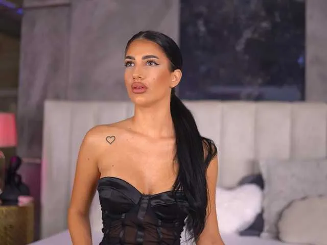 SummerElli – webcam model profile photo Image 12