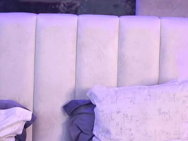 SummerElli – webcam model profile photo Image 14