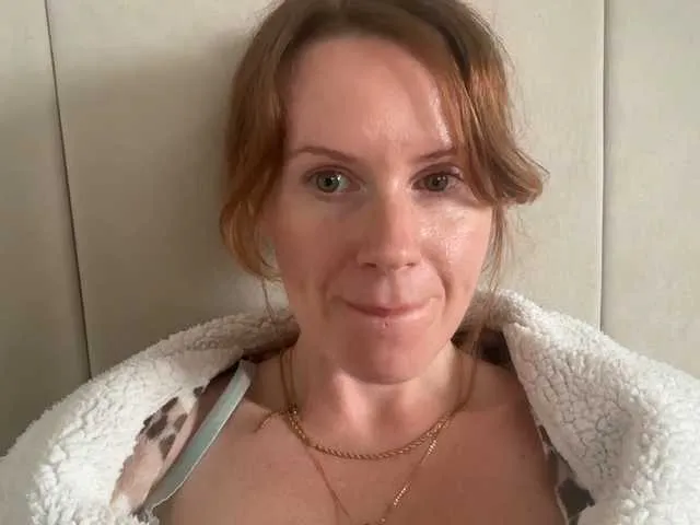 MissScarlett_xx – webcam model profile photo Image 19