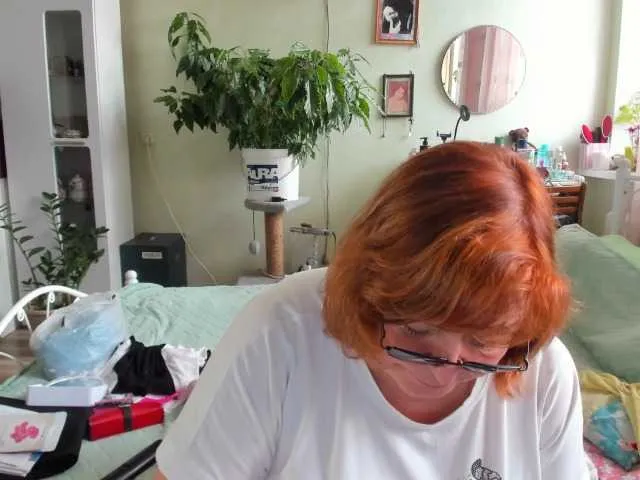 blondeangel_4u2 – webcam model profile photo Image 12