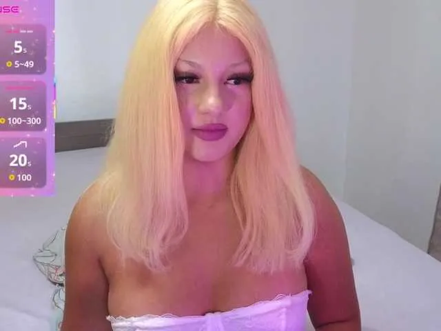 Pizdana – webcam model profile photo Image 10