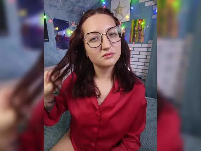 SusyBlair – webcam model profile photo Image 4