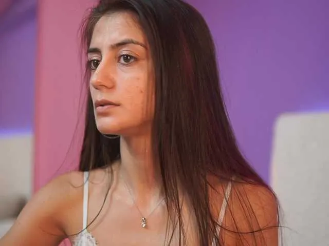 Lana1973 – webcam model profile photo Image 2