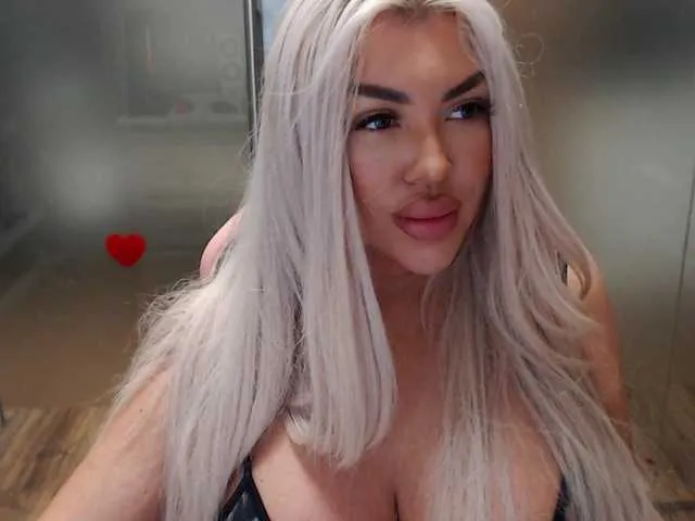 Blondie_Bethany – webcam model profile photo Image 11