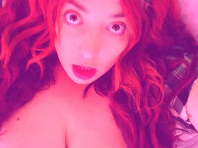 SexyChill1992 – webcam model profile photo Image 7