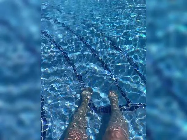 James-Eva0 – webcam model profile photo Image 13