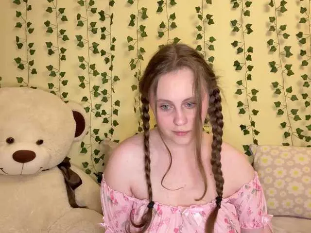 Sonya-reallsugar – webcam model profile photo Image 2