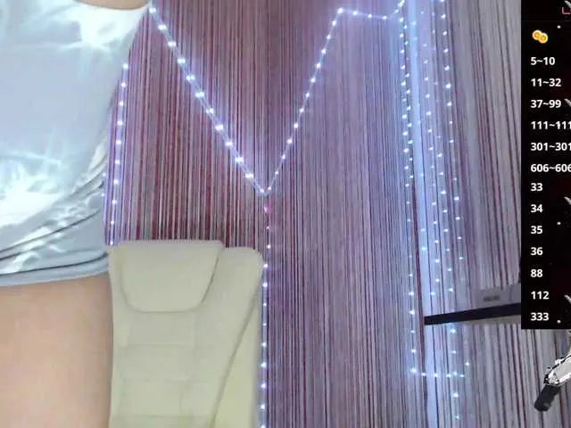 KayraLanne – webcam model profile photo Image 3