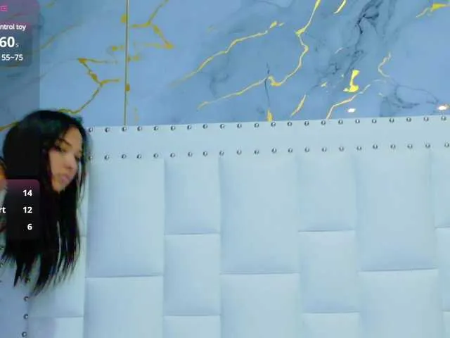 blondeangel_4u2 – webcam model profile photo Image 15