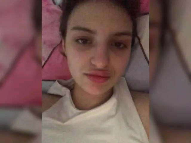 LanaBlondeBush – webcam model profile photo Image 19