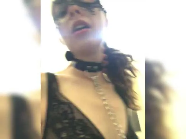 LanaBlondeBush – webcam model profile photo Image 15