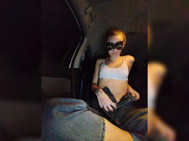 MiaTonyy – webcam model profile photo Image 13