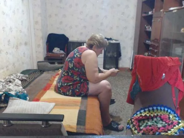 Missmeratrix – webcam model profile photo Image 13