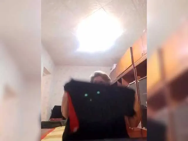 Missmeratrix – webcam model profile photo Image 18