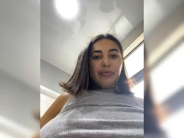 blondeambitionnn – webcam model profile photo Image 16