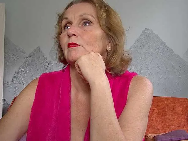 MiaTonyy – webcam model profile photo Image 18