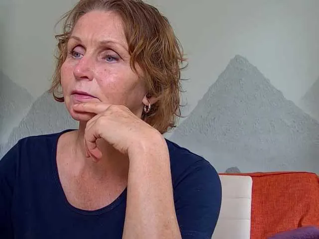 MiaTonyy – webcam model profile photo Image 6