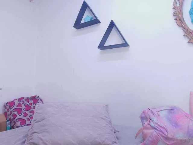 British_EmJess – webcam model profile photo Image 6
