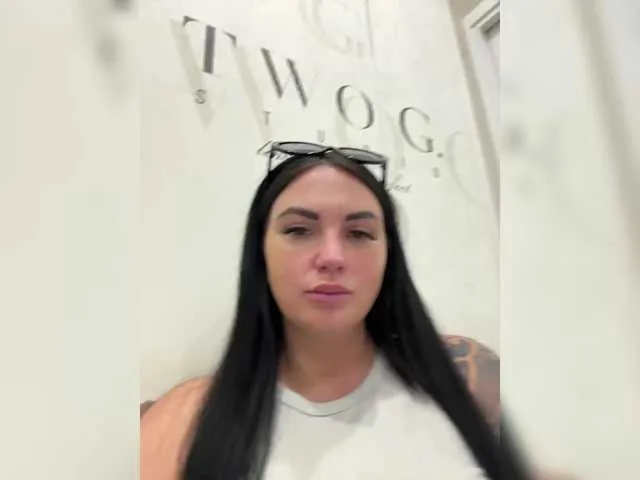 Elisa-bet – webcam model profile photo Image 16