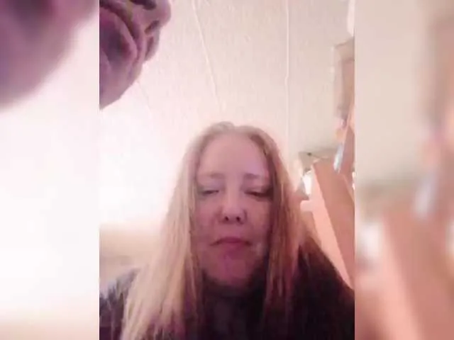 Nataly_Blonde – webcam model profile photo Image 16