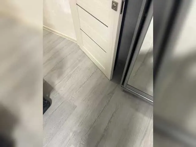 blondeangel_4u2 – webcam model profile photo Image 8