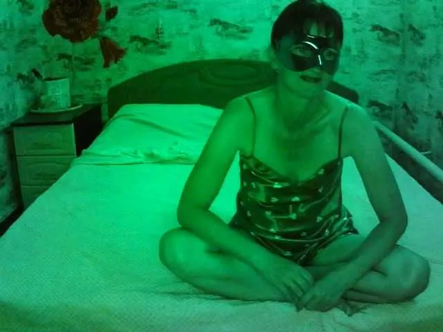 BlondeeGoddessX – webcam model profile photo Image 2