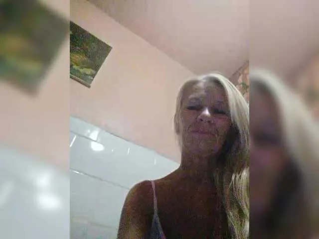 JessieBlonde – webcam model profile photo Image 19