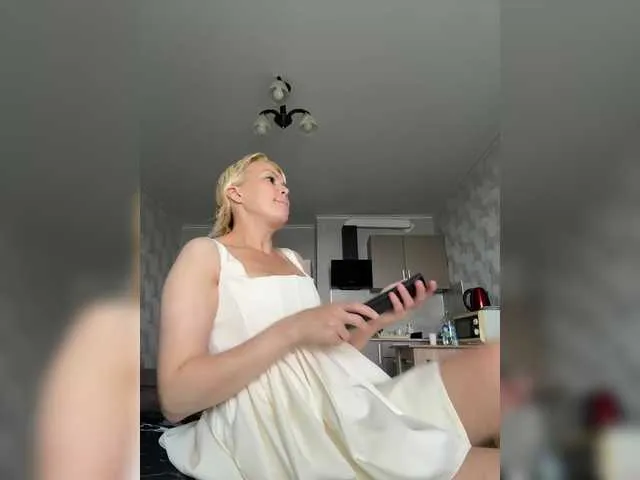 Scarlettsteelexo – webcam model profile photo Image 15