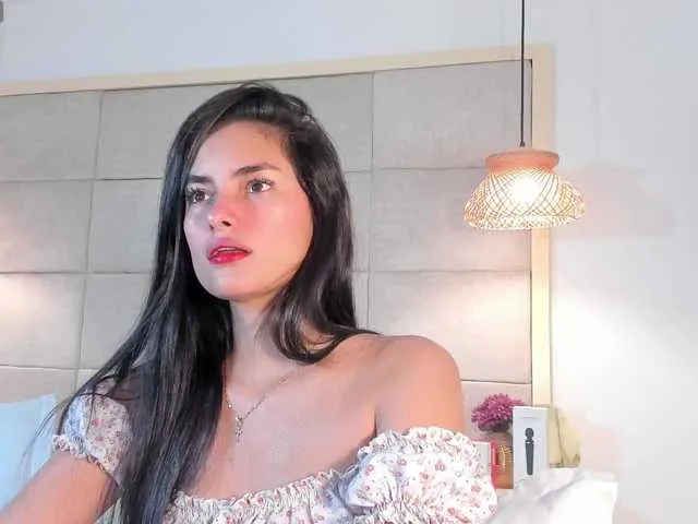 GlamGran – webcam model profile photo Image 8