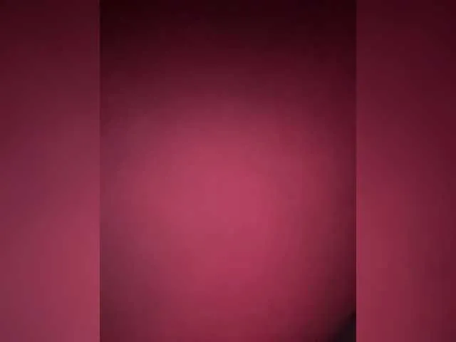 KateDivineUK – webcam model profile photo Image 13