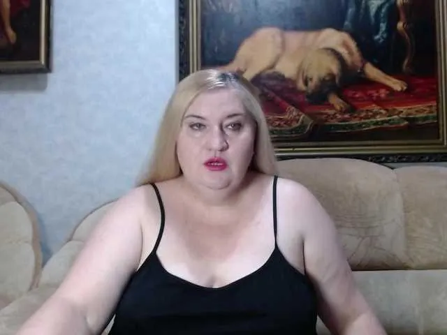 azur-moon – webcam model profile photo Image 4