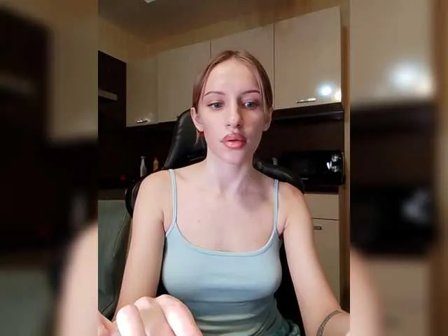 KateDivineUK – webcam model profile photo Image 12