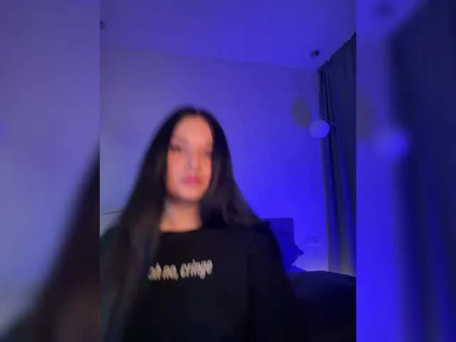 WhoreMira Image 2