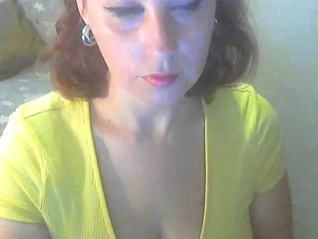 KateDivineUK – webcam model profile photo Image 15