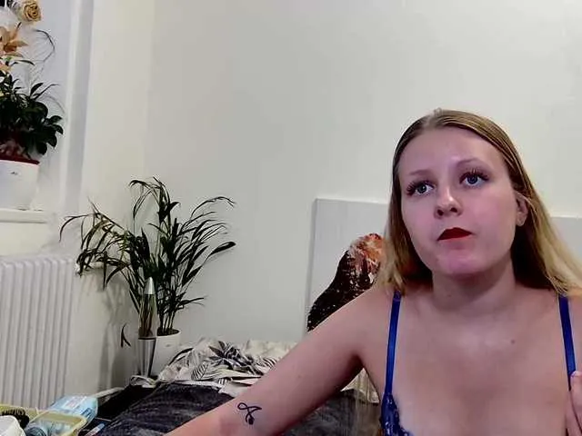 anyuta1212 – webcam model profile photo Image 13