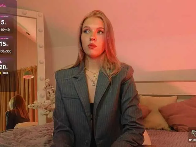 NA-KAREN-V8 – webcam model profile photo Image 4