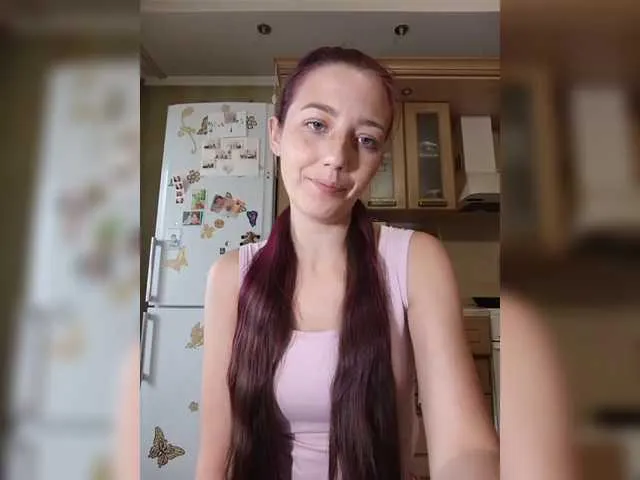 British_EmJess – webcam model profile photo Image 15