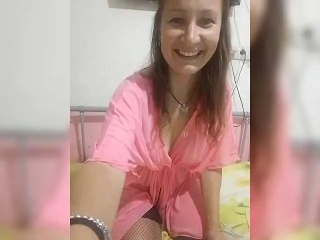 SusyBlair – webcam model profile photo Image 14