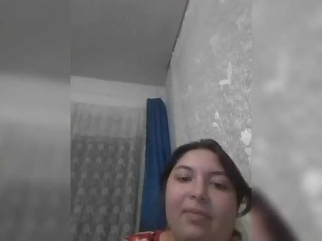 LoraDevine – webcam model profile photo Image 13