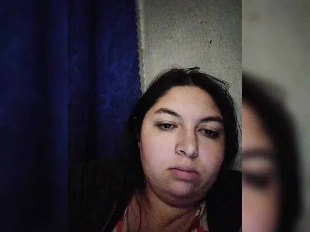 LoraDevine – webcam model profile photo Image 15