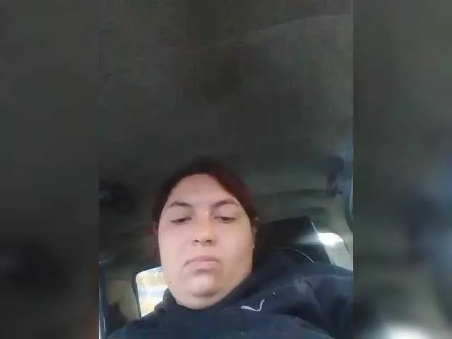 LoraDevine – webcam model profile photo Image 18