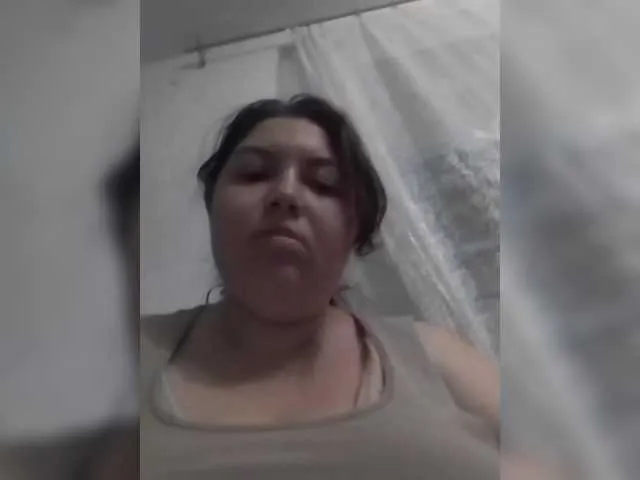 LoraDevine – webcam model profile photo Image 5