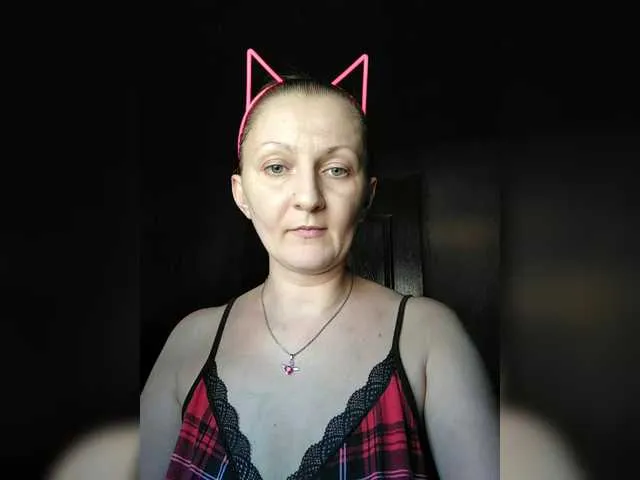 SusyBlair – webcam model profile photo Image 14